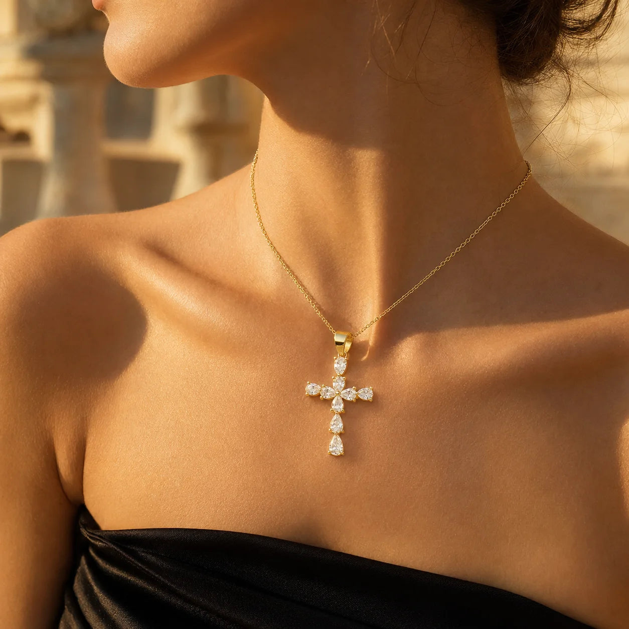 18K Gold Plated Glossy Cross Link Chain Necklace with Zircon
