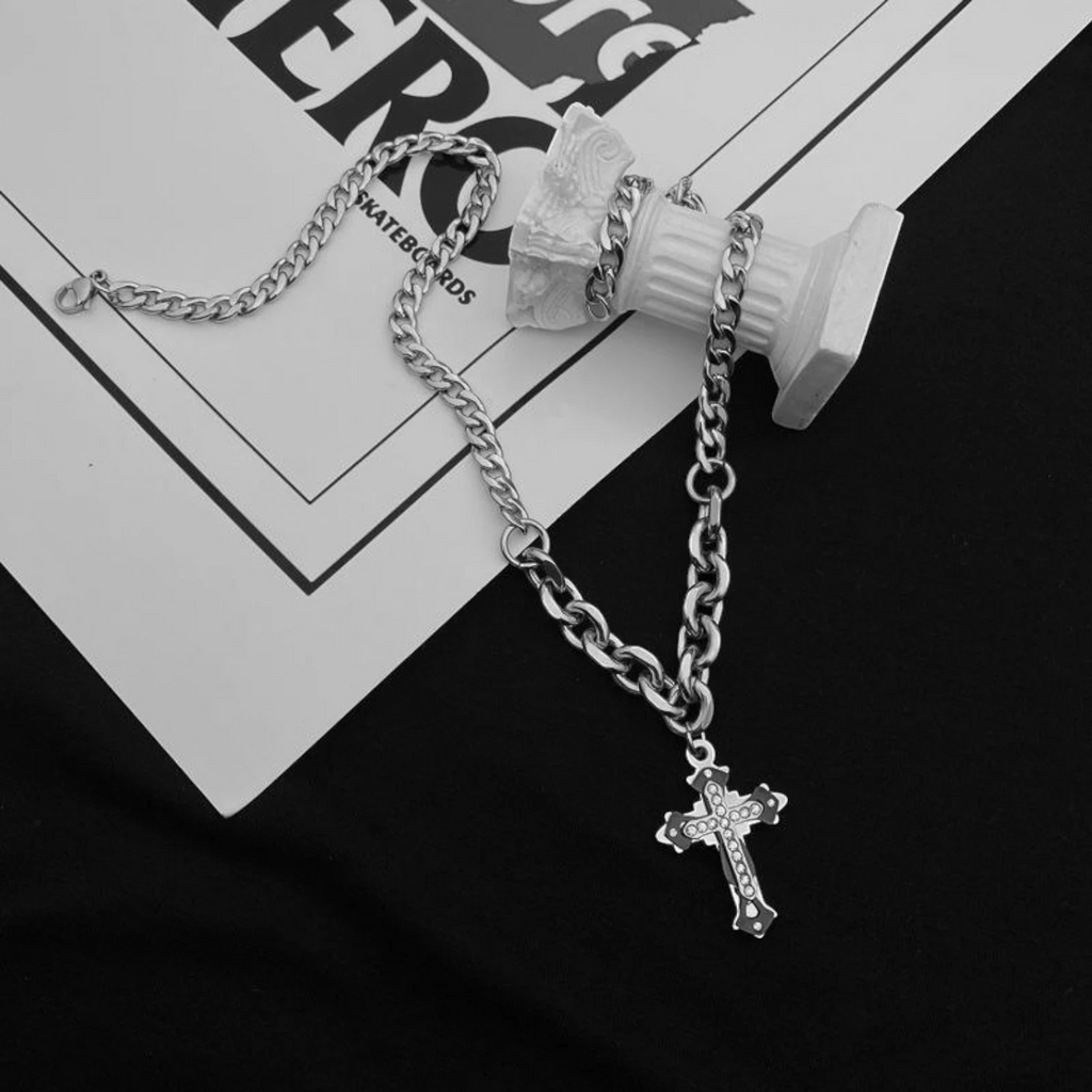 Luxury Titanium Steel Cross Clavicle Necklace – Hip Hop Men’s Jewelry